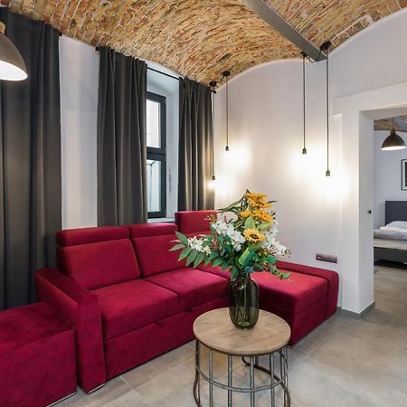 Level -1 Loft Apartments City Center Kopernika Poznań Dış mekan fotoğraf