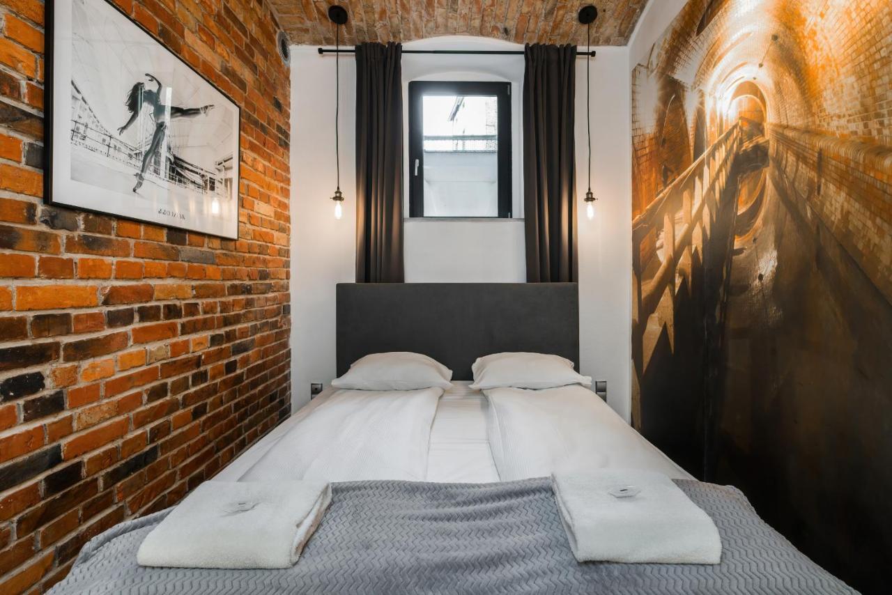 Level -1 Loft Apartments City Center Kopernika Poznań Dış mekan fotoğraf