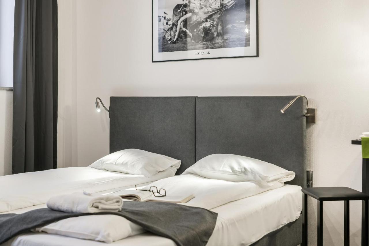 Level -1 Loft Apartments City Center Kopernika Poznań Dış mekan fotoğraf