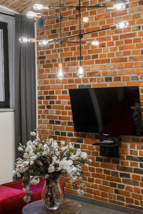 Level -1 Loft Apartments City Center Kopernika Poznań Dış mekan fotoğraf