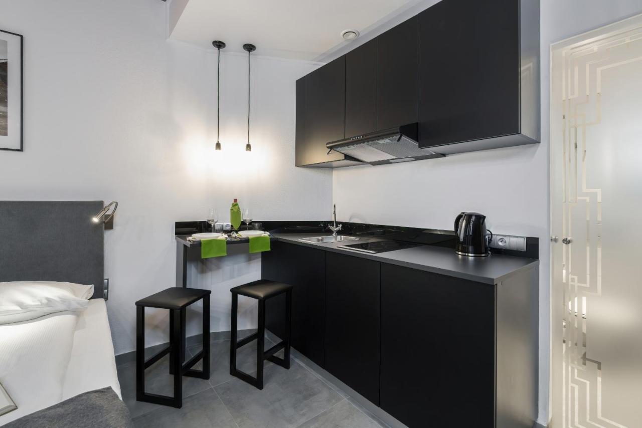 Level -1 Loft Apartments City Center Kopernika Poznań Dış mekan fotoğraf