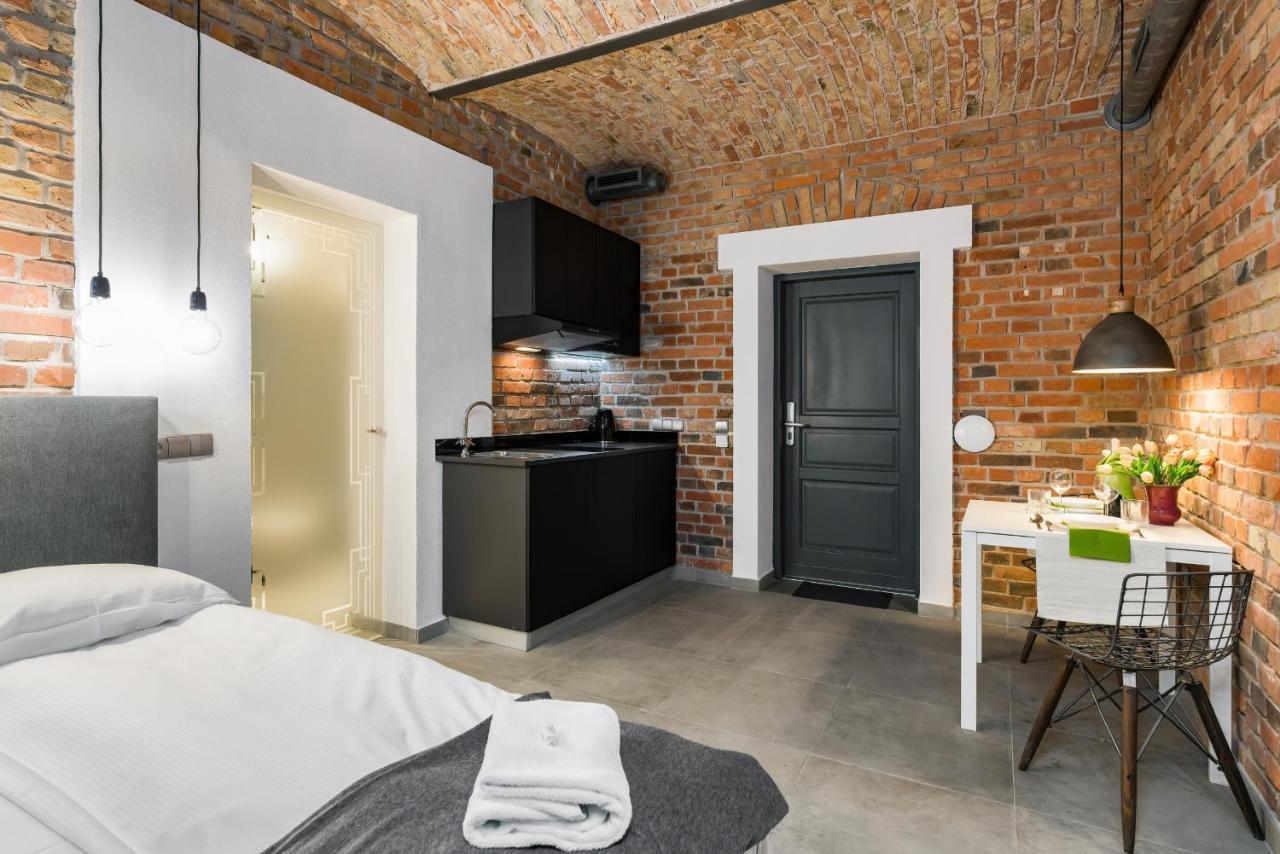 Level -1 Loft Apartments City Center Kopernika Poznań Dış mekan fotoğraf
